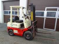 Wòzek Widłowy Nissan Datsun LPG Widlak 1500kg