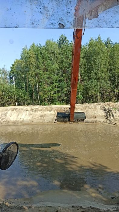 Kopanie i odmulanie stawów – koparką z długim ramieniem(long reach)