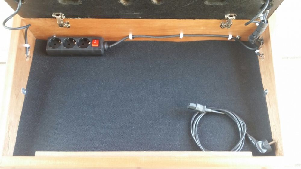 Vendo só Pedalboard.