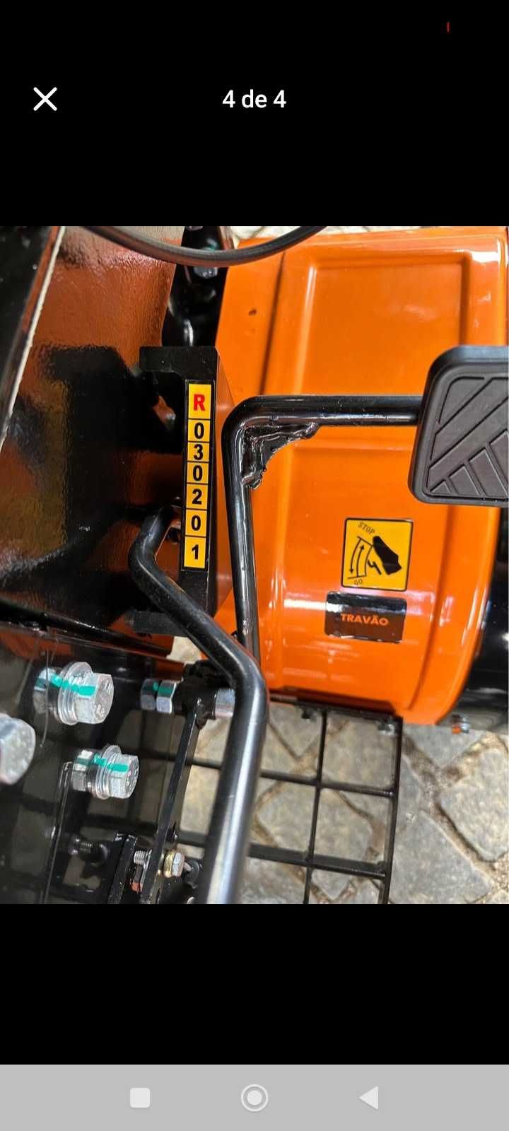Mini trator com pouco uso