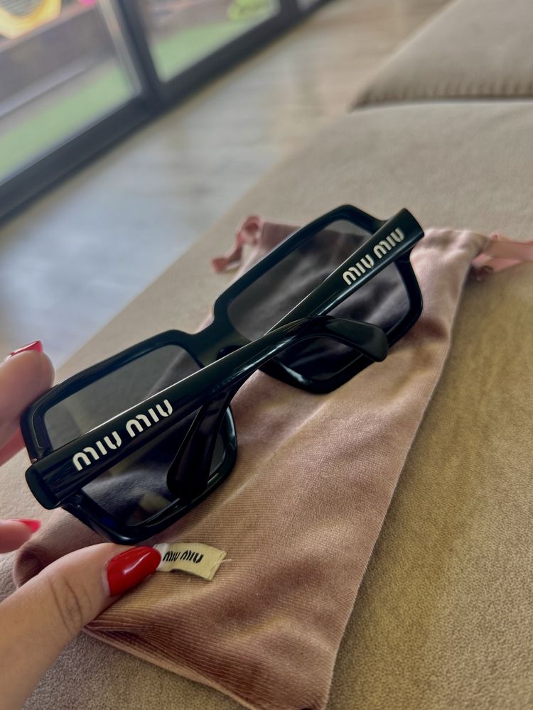 Oculos de sol Miu Miu