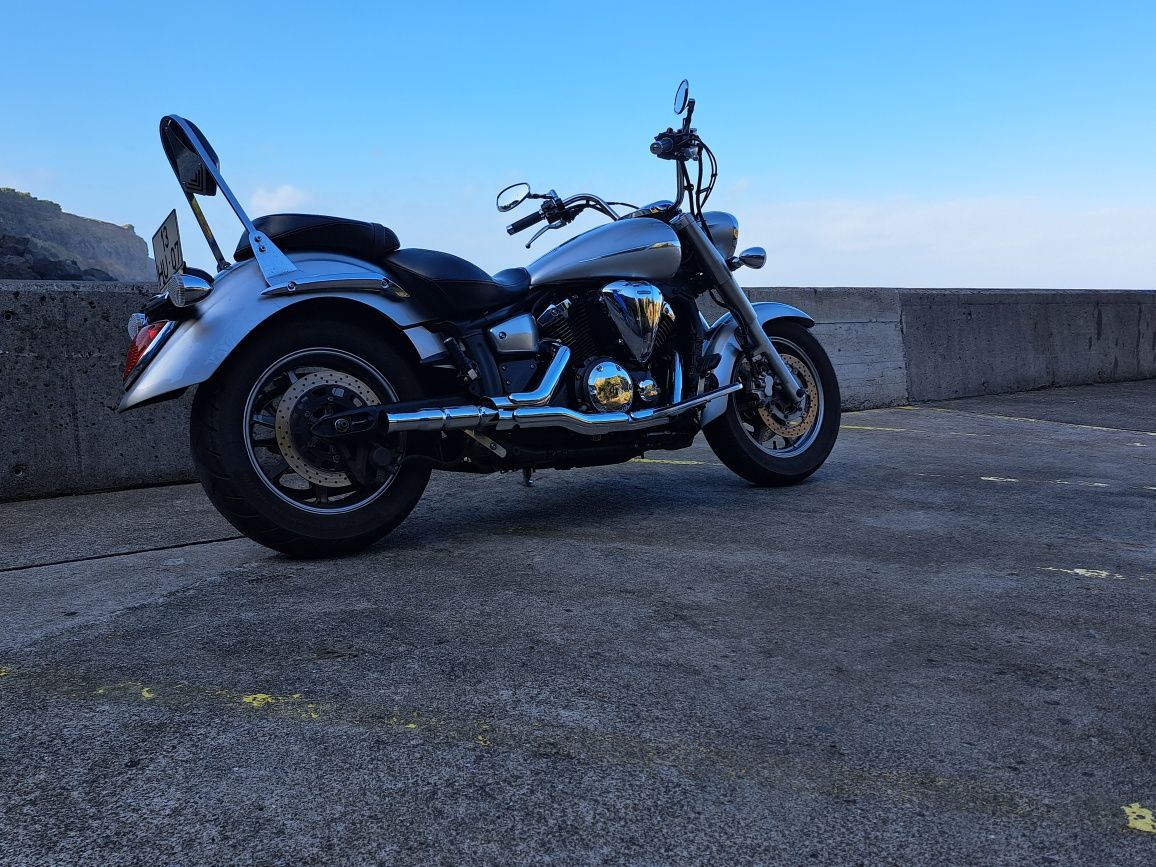 Yamaha xvs midnight star 1300