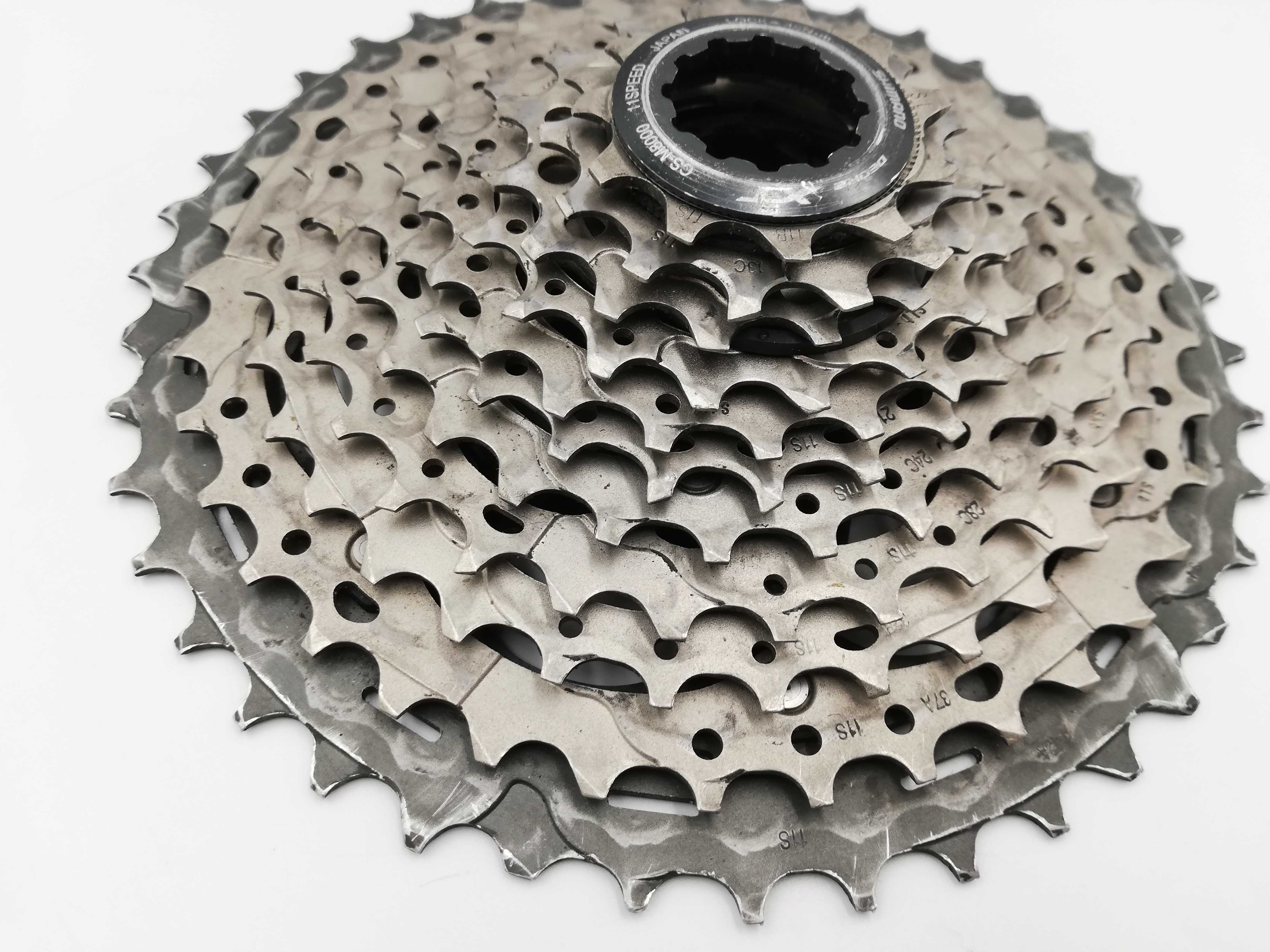 Kaseta Shimano DEORE XT CS-M8000 / 11-42T / 11s