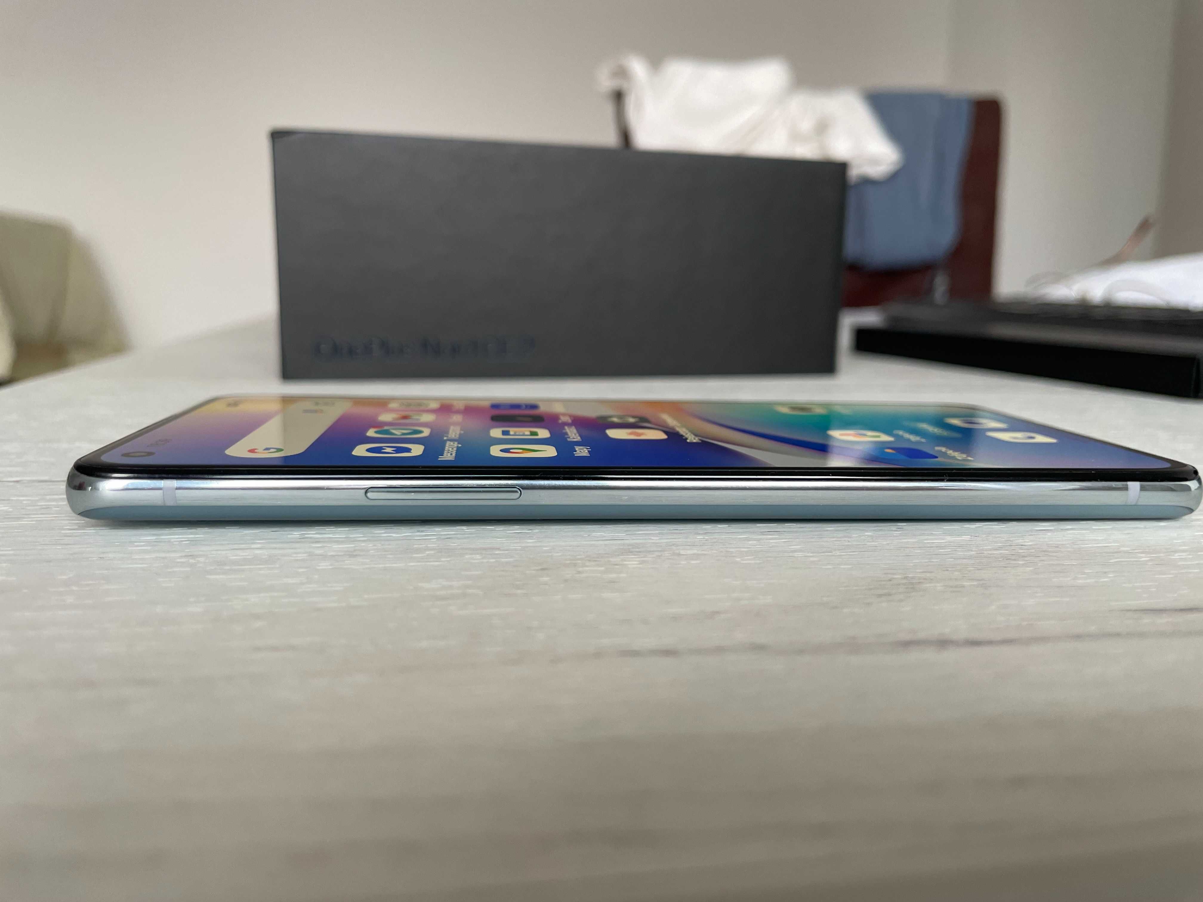 Telefon One Plus 8T stan idealny ! Nowa oryginalna bateria One Plus !