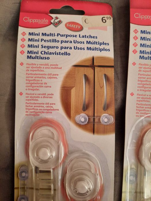 Proteções/seguranças de crianças para armários e outros - NOVAS