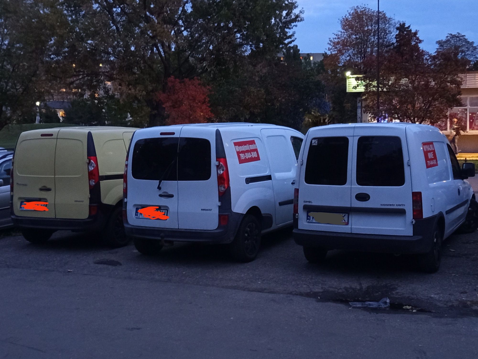 Wynajem aut Małych Dostawczych . Renault Kangoo Traffic Combo Doblo