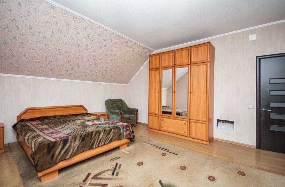 Просторий будинок у котеджному містечку “Дідовиця”, Вишгород