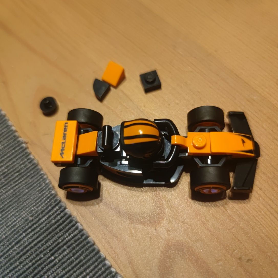 LEGO 71049 formuła 1 Maclaren