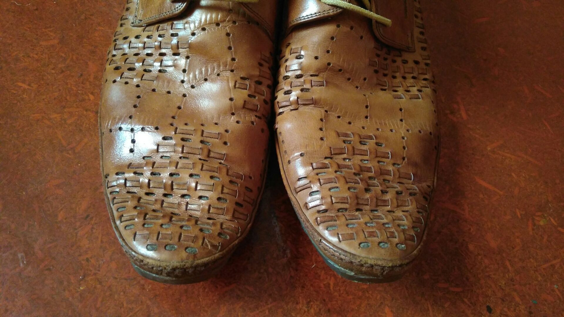 Чоловічі шкіряні літні туфлі 40-41 розміру