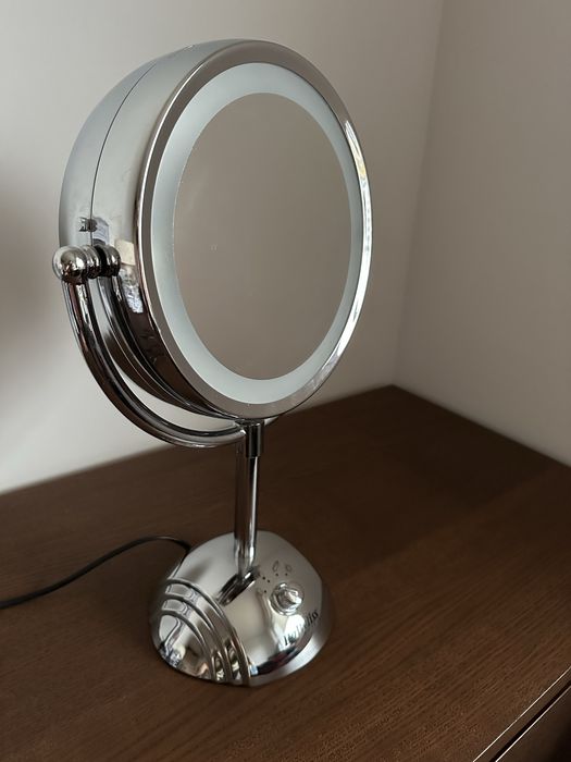 Lusterko BaByliss 8438E LED