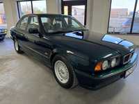 BMW Seria 5 Oryginalny Stan V8 E34