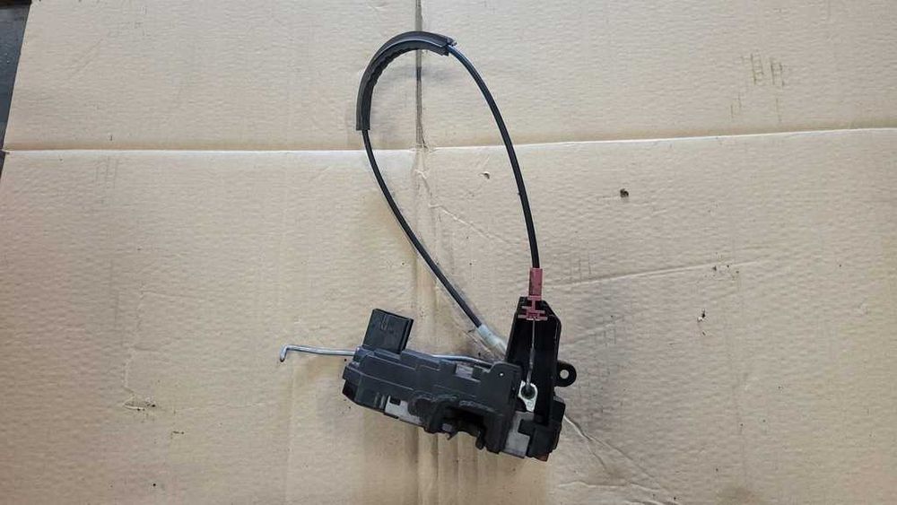 Opel Zafira B zamek centralny  drzwi tył lewy tylny