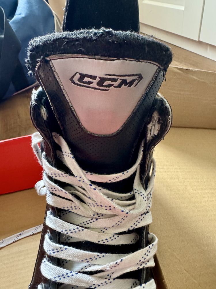 Łyżwy CCM XF Pro US8.5