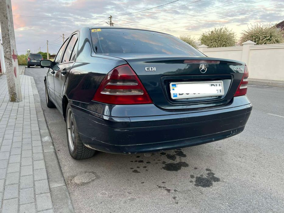 Mersedes Benz c класу