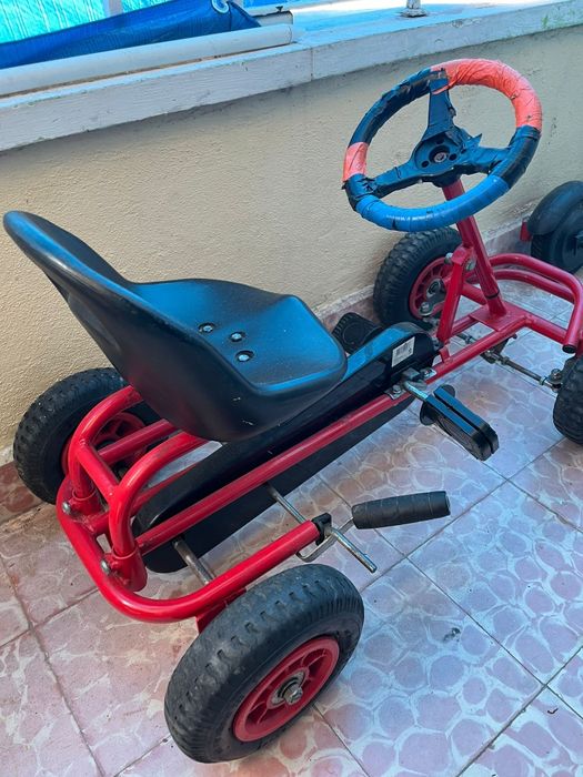 Kart com pedais para venda