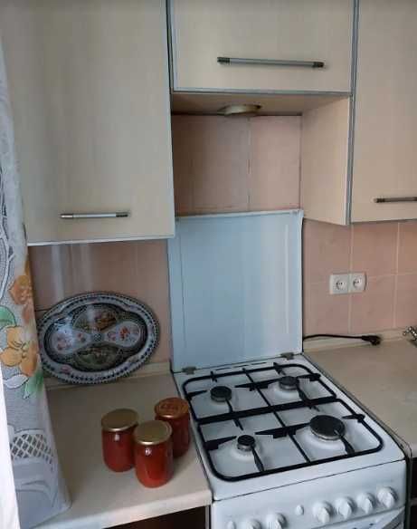 Продам 2 из квартиру м Дворец Спорта,Пр-т Байрона