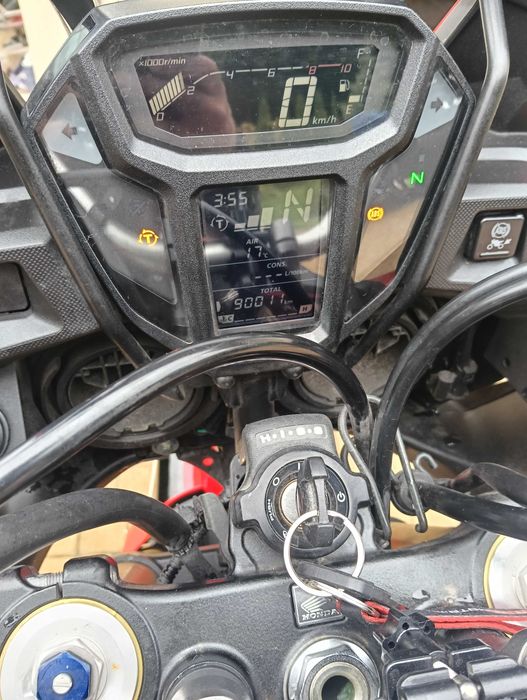 Honda CRF 1000 L Africa Twin manual 2017