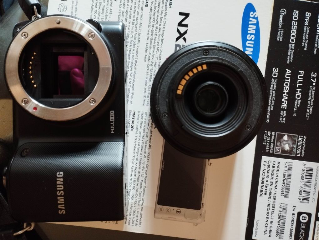 Samsung nx 2000 nx2000 com lente, flash, bateria, cartão de memoria