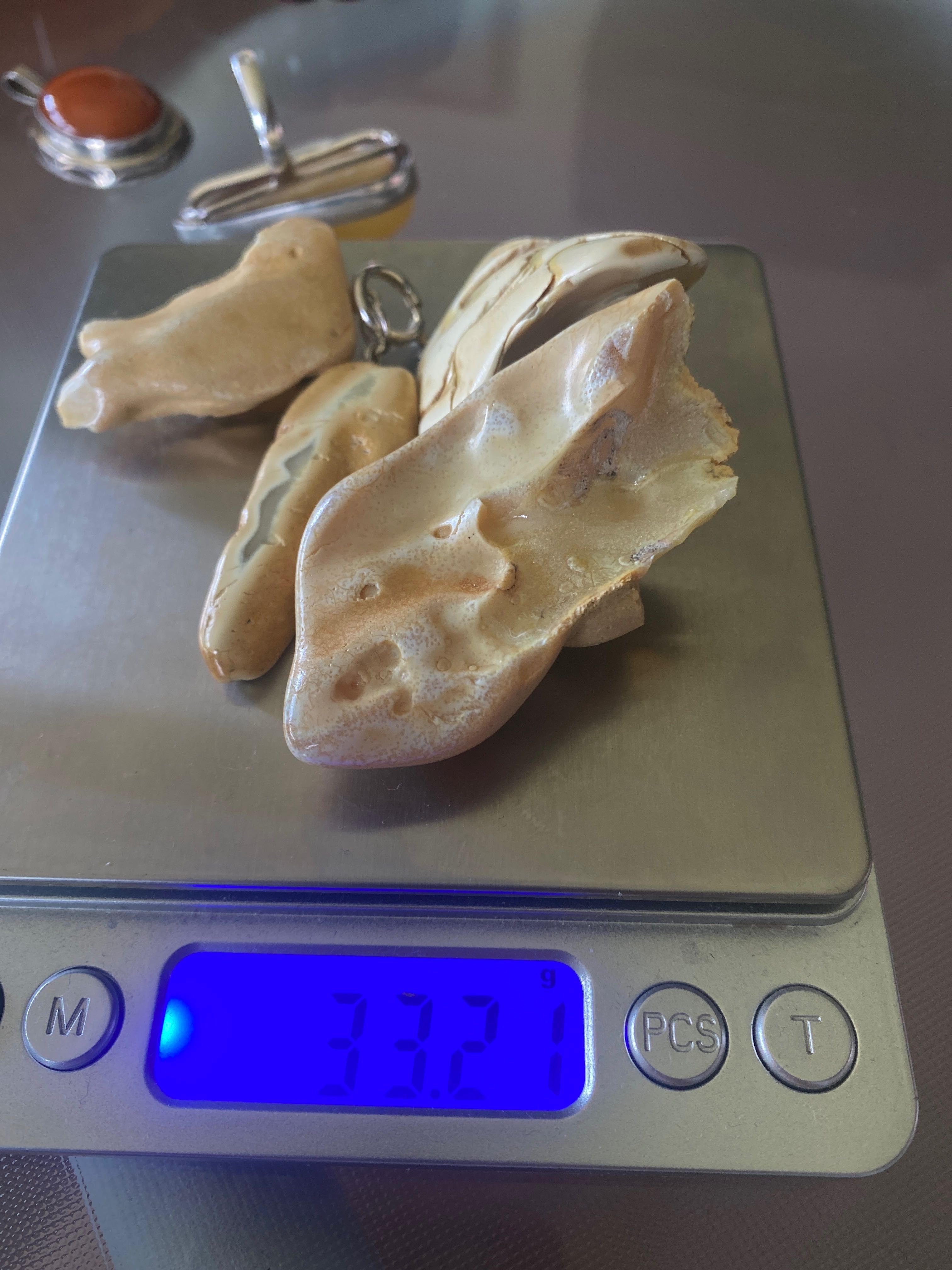 Bursztyn  biżuteria 442 gram