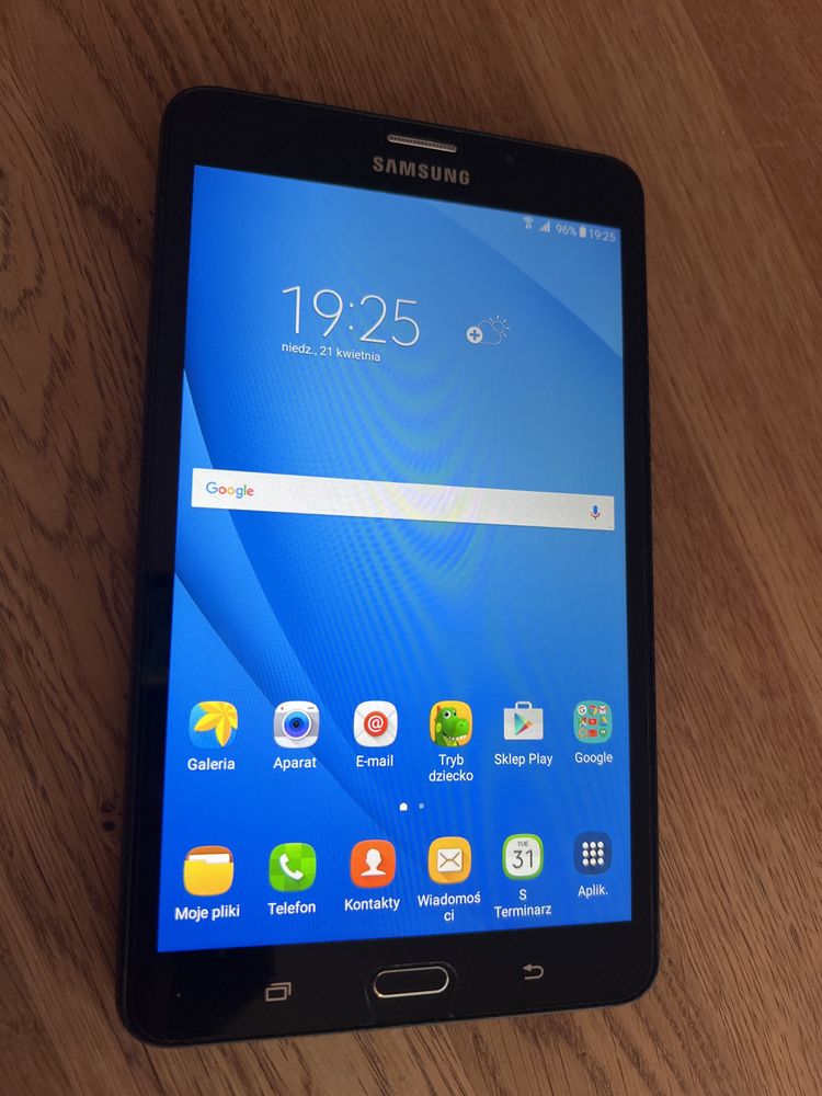 Samsung Galaxy Tab A SM-T285 stan bardzo dobry