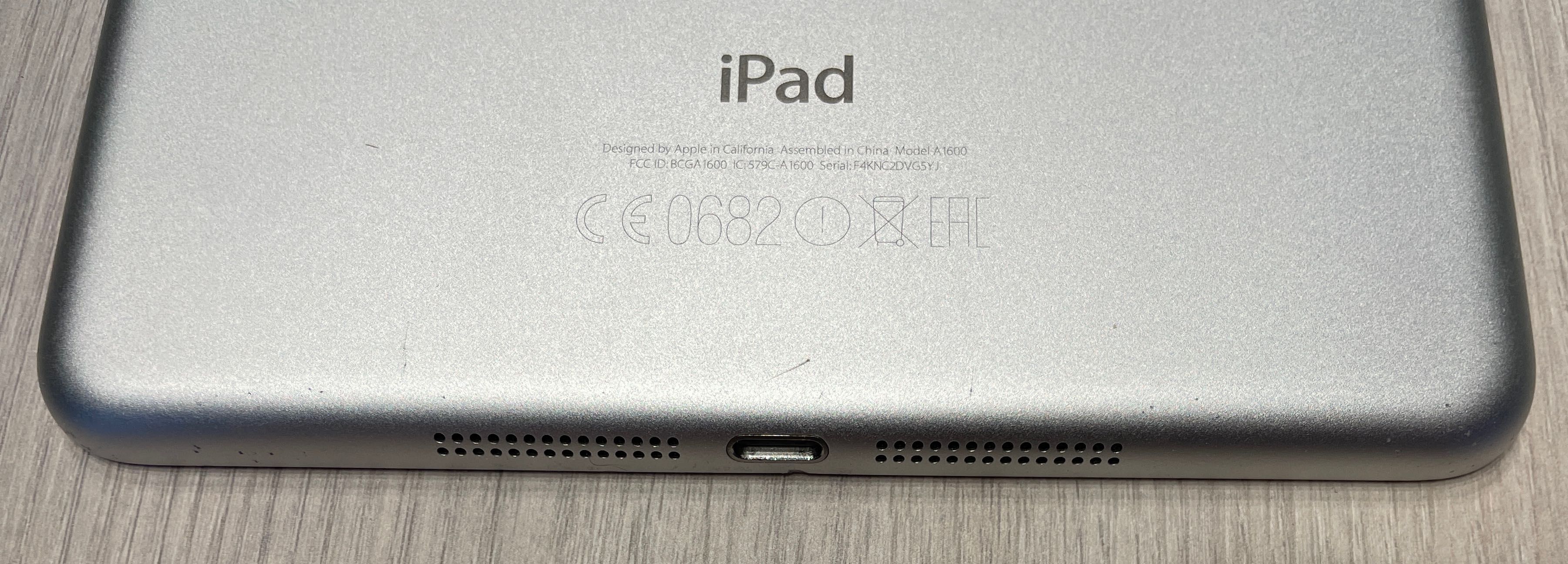 Apple iPad Mini 3 16GB A1600 WiFi + Cellular