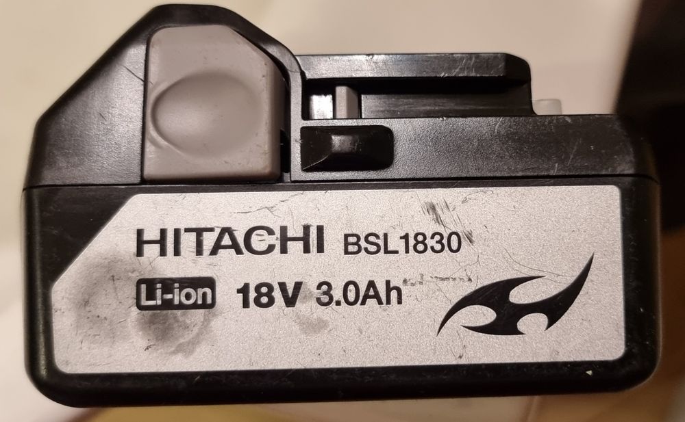 Akumulator Hitachi 18V BSL 1830