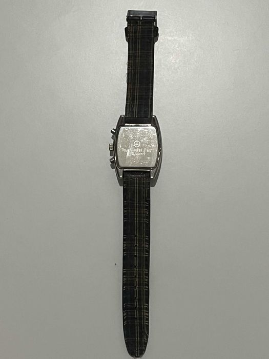 Zegarek Mercedes-Benz – skórzany pasek Chronograf Kwarcowy elegancki