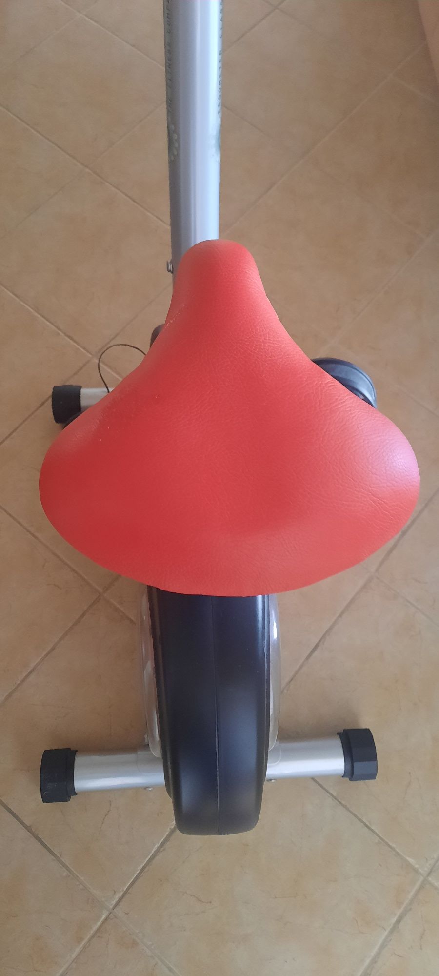 Rower stacjonarny, treningowy Prefektum Eregometer
Hamowanie