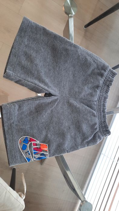 Spodenki chłopięce NIKE r. 116-122