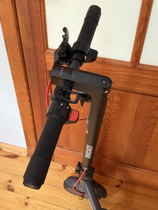 Hulajnoga wlektryczna Ducati Pro 1 EVD