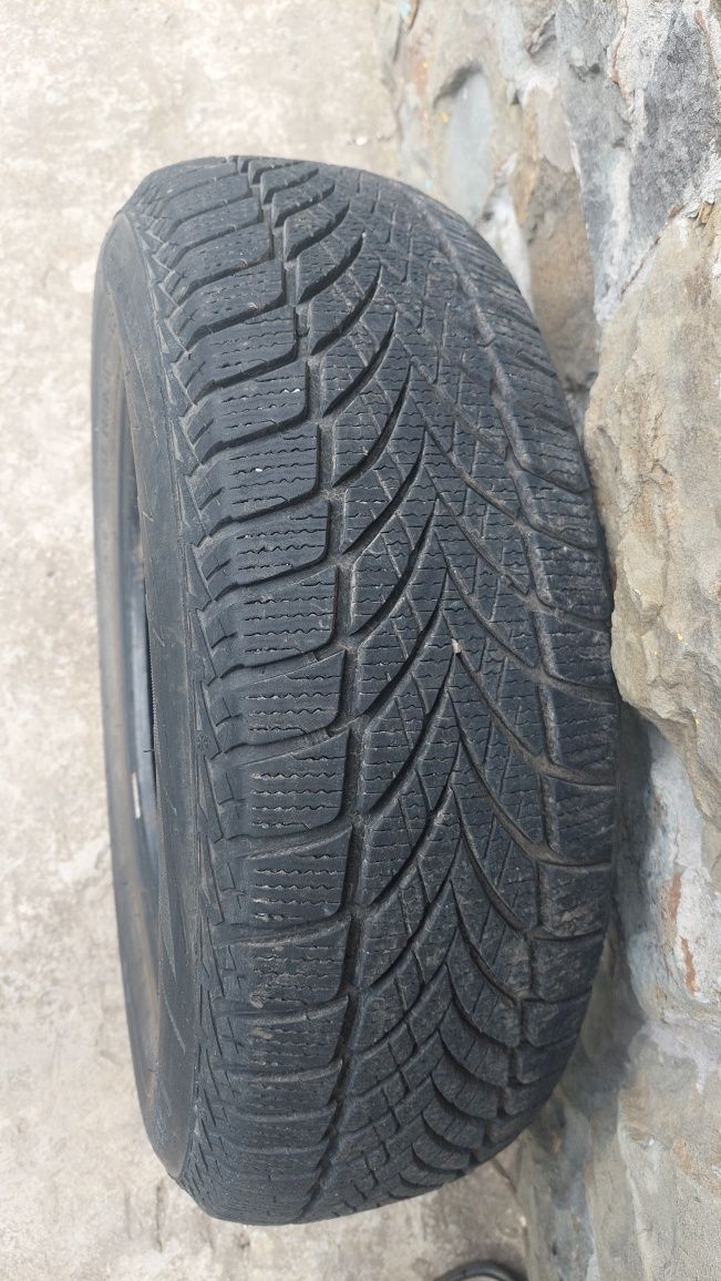 Шини 185/65/R15 GoodYear зима