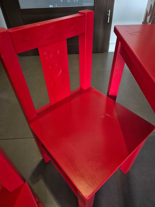 Stolik z krzesełkami IKEA