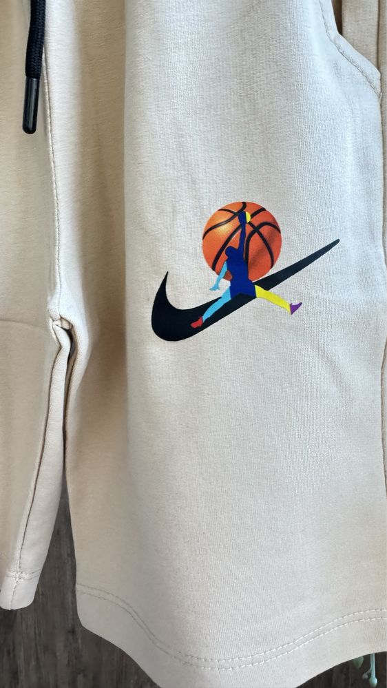 Костюм nike Jordan , відмінна якість туреччина .