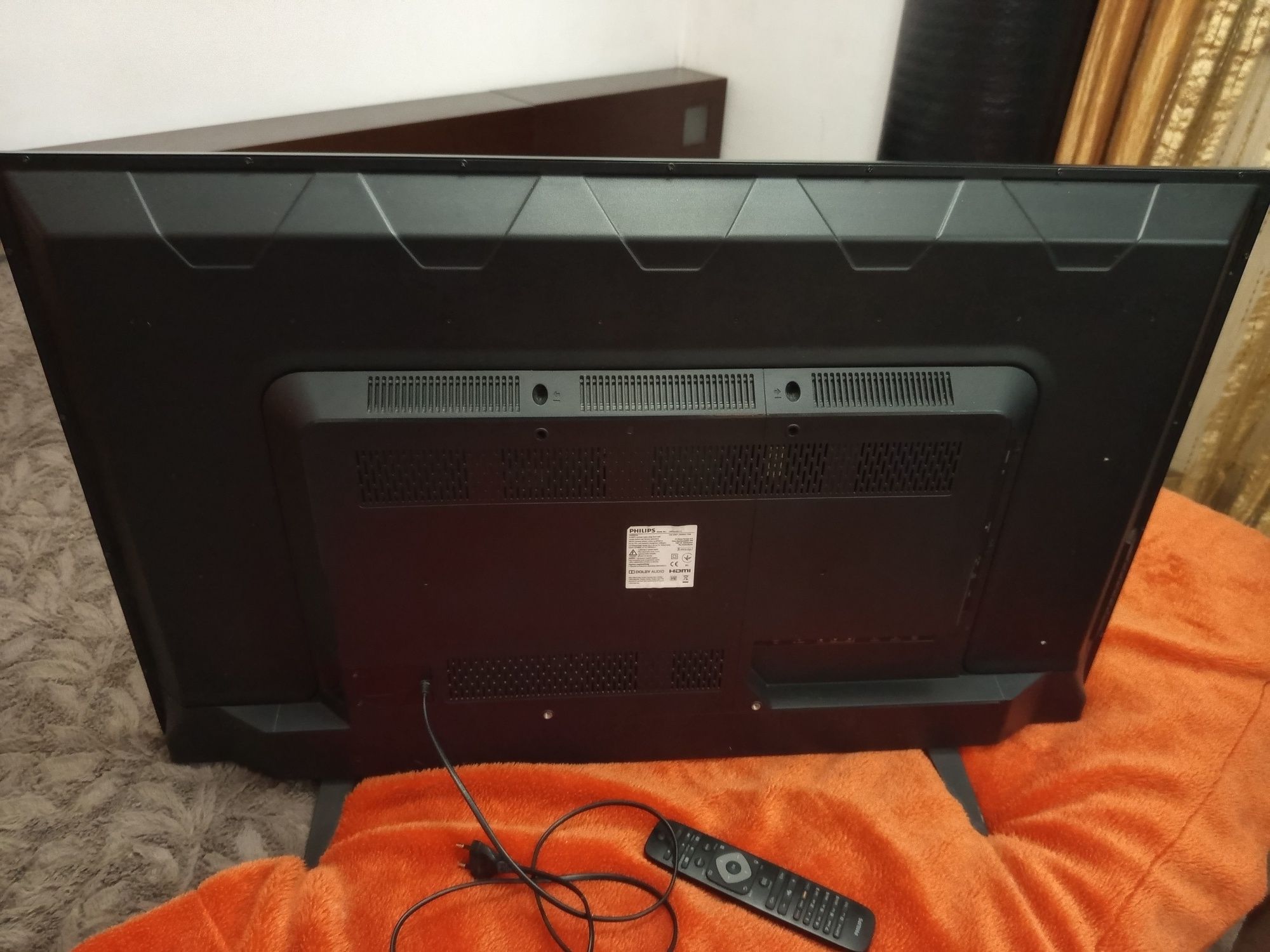 Vendo TV Philips 43