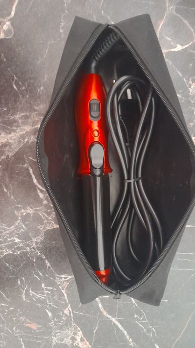 Плойка с чехлом .