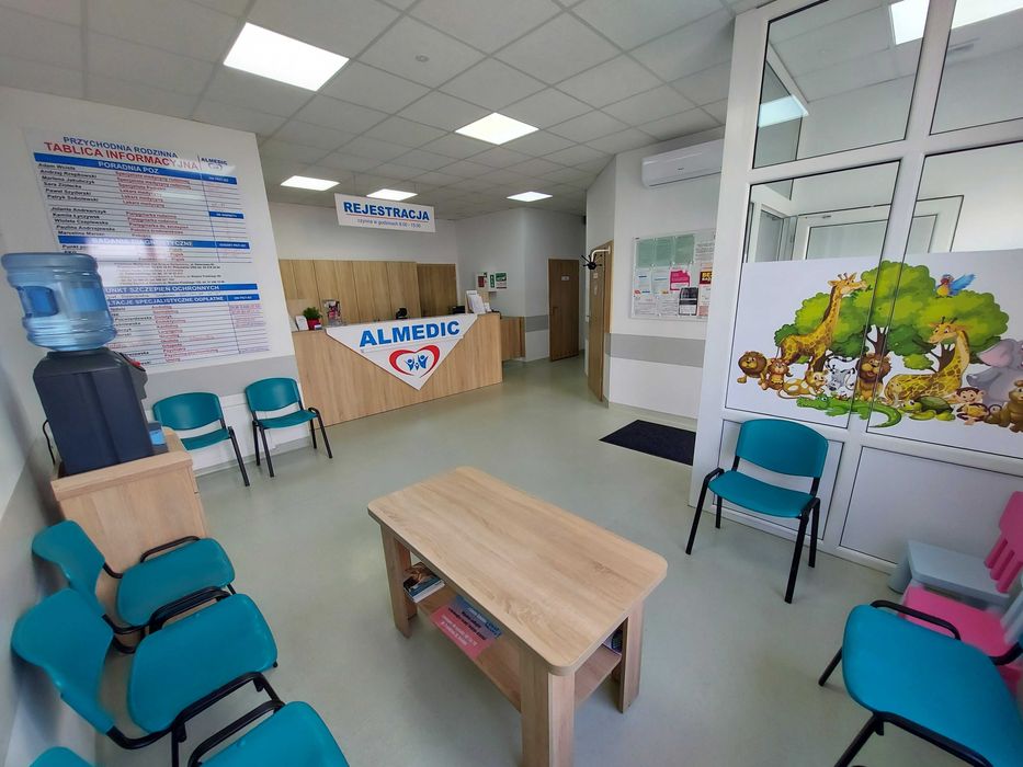 GABINETY LEKARSKIE w przychodni . obsługa rejestracji i ZnanyLekarz