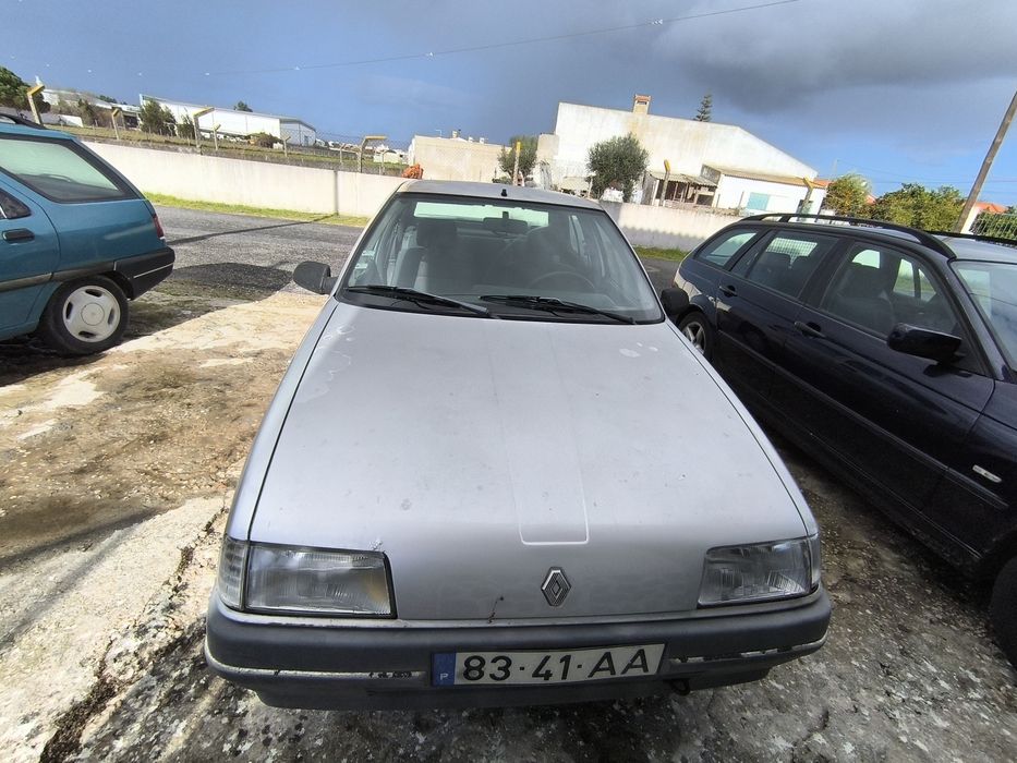RENAULT 19 1.2 Chamade