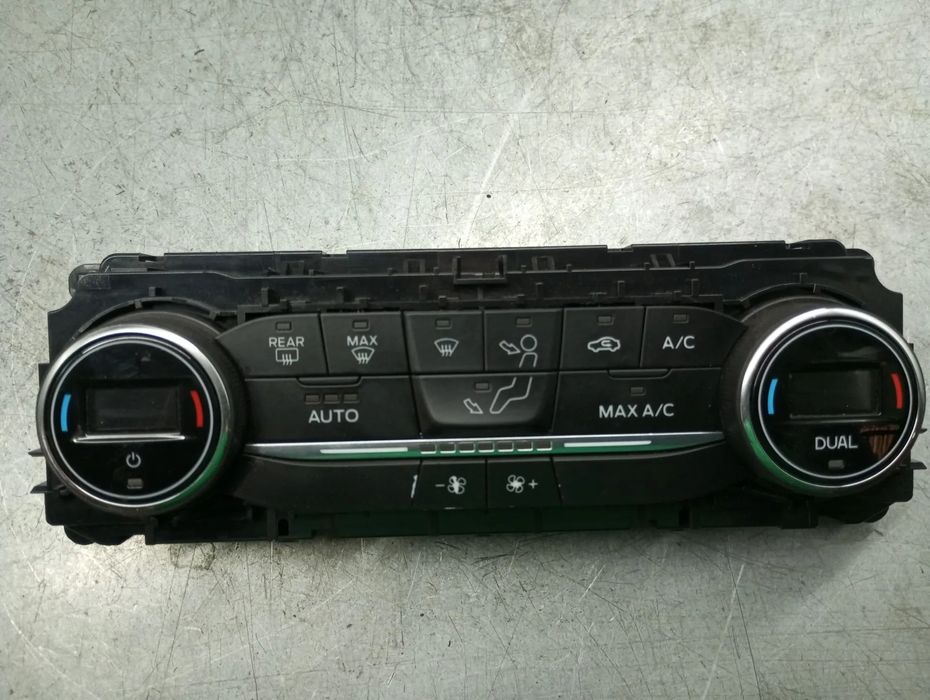 Comando chauffage / sofagem FORD Focus IV