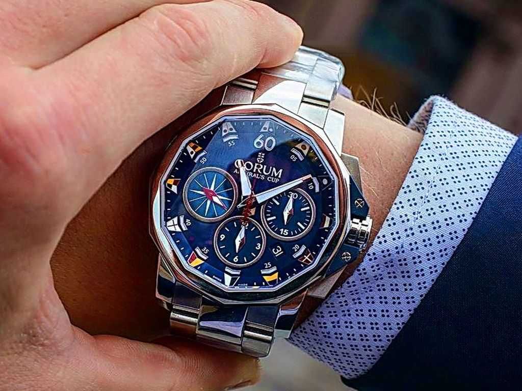 Corum Admiral`s Cup Challenge Chrono 44