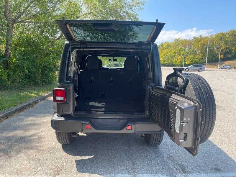 2020 Jeep Wrangler Unlimited Sahara