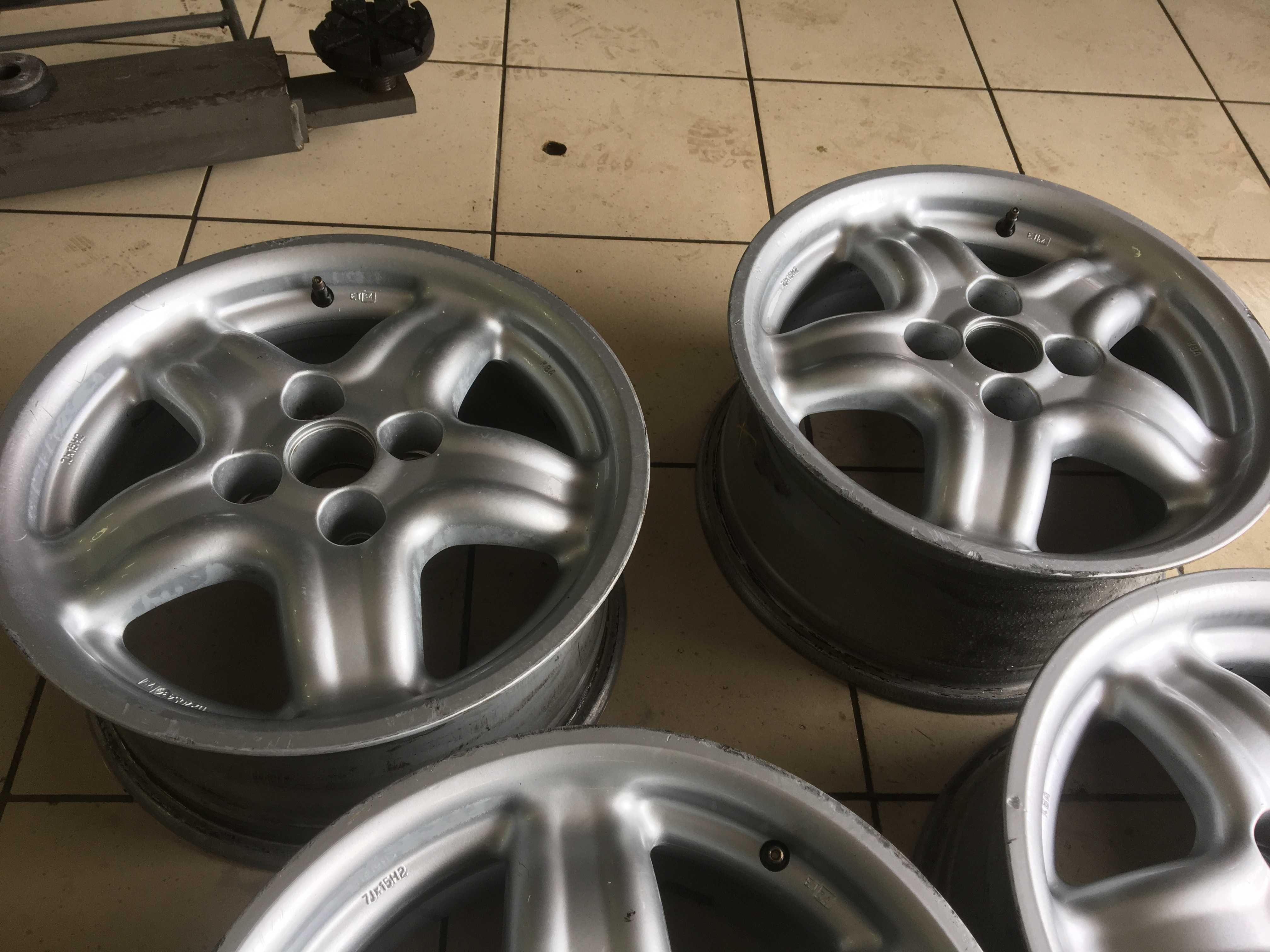 Komplet ALUFelg Felgi BBS 7Jx15 4x100 ET34 ADAX KOŹLE