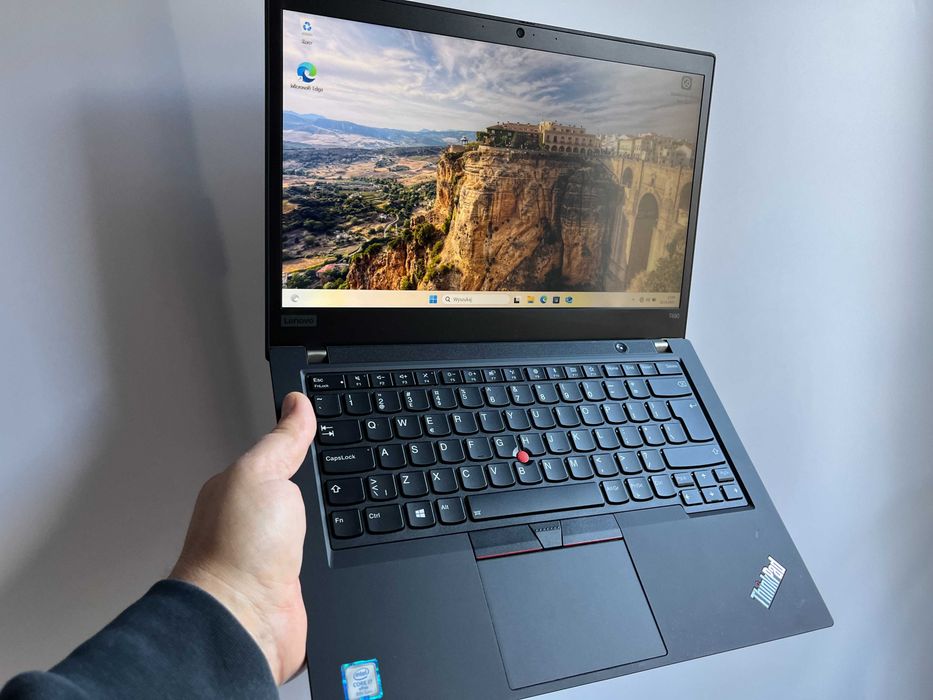 Laptop Lenovo ThinkPad T490 i7-8665U 32/512GB SSD NVME MX250 IPS FV23%