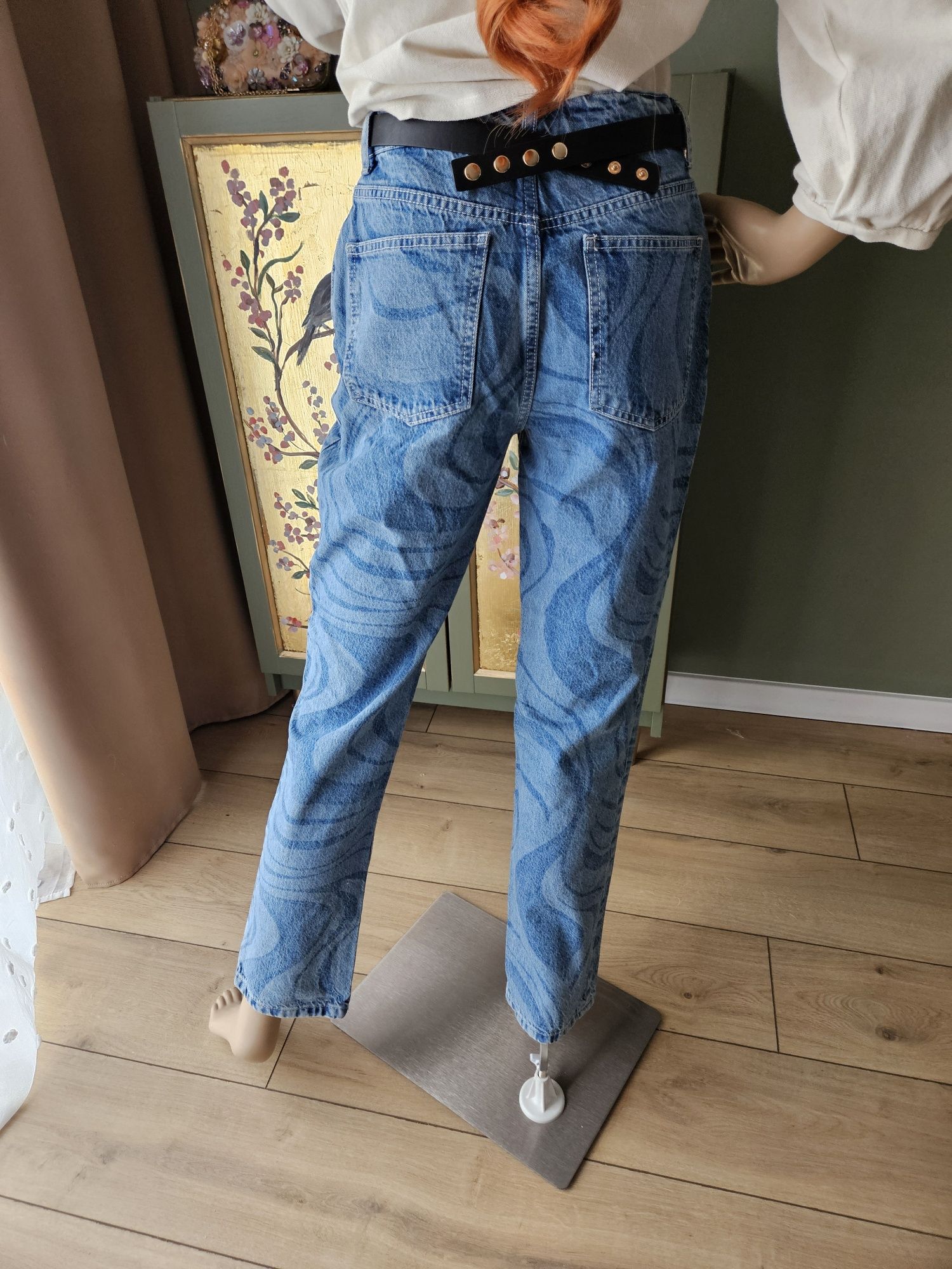 Damskie  Asos spodnie Jeansy wzorem w fale 28/32
