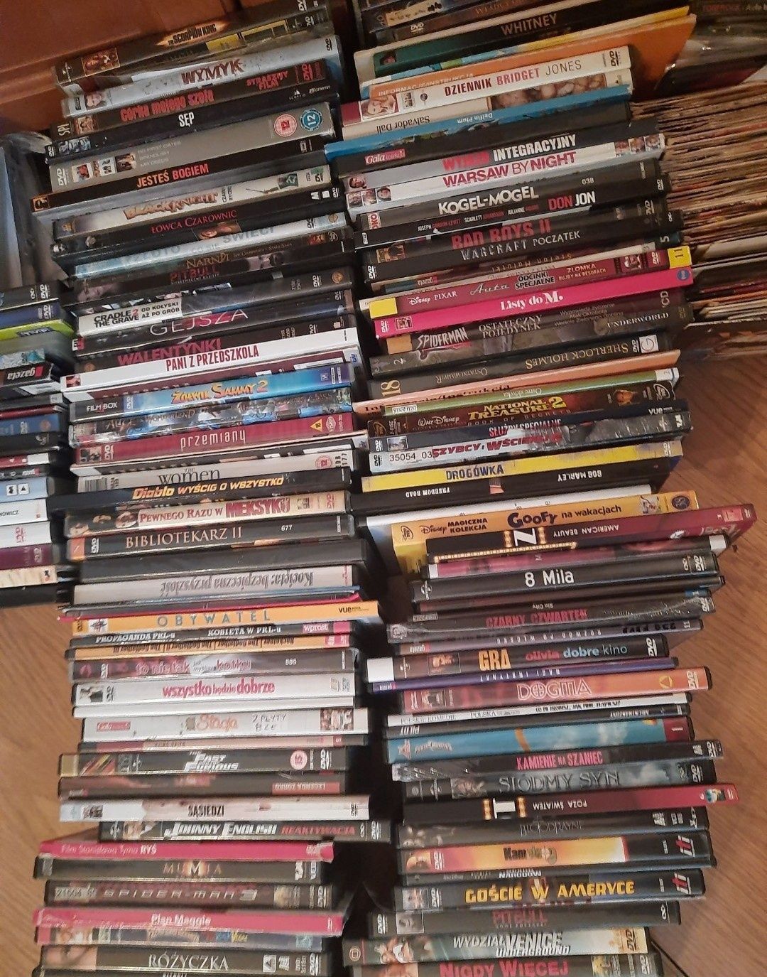 300 szt bajki filmy seriale na dvd