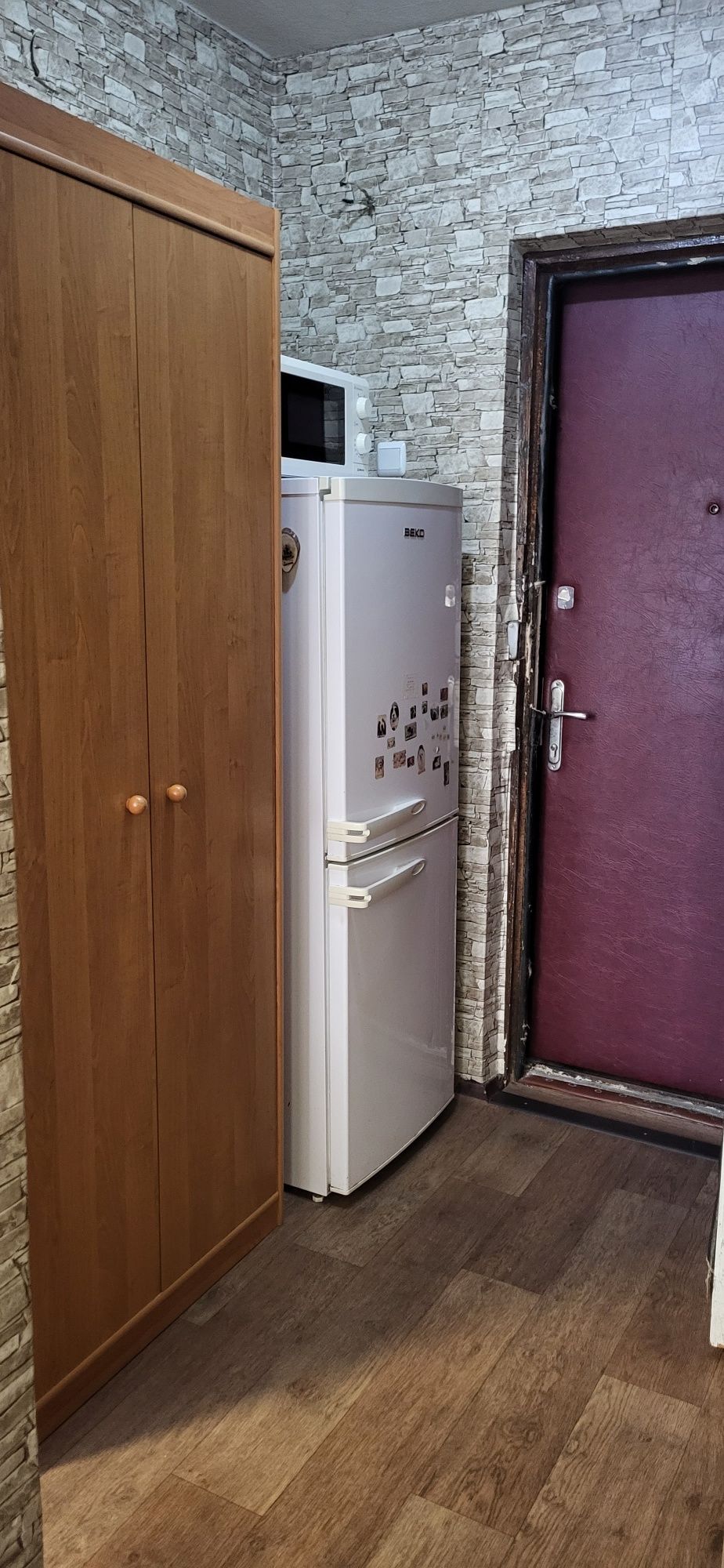 1 кімн пр-кт Повітрофлотський 62. Ціна від місяця.(доба 550 грн)