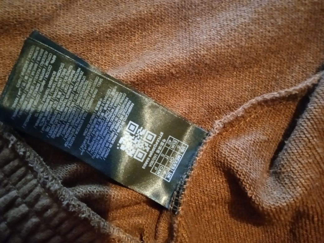 Bluza damska któtka z kapturem Guess,r. S