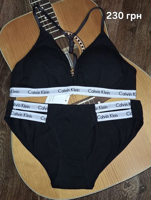 Жіноча білизна. Спортивна білизна. Спортивні комплекти, топи.