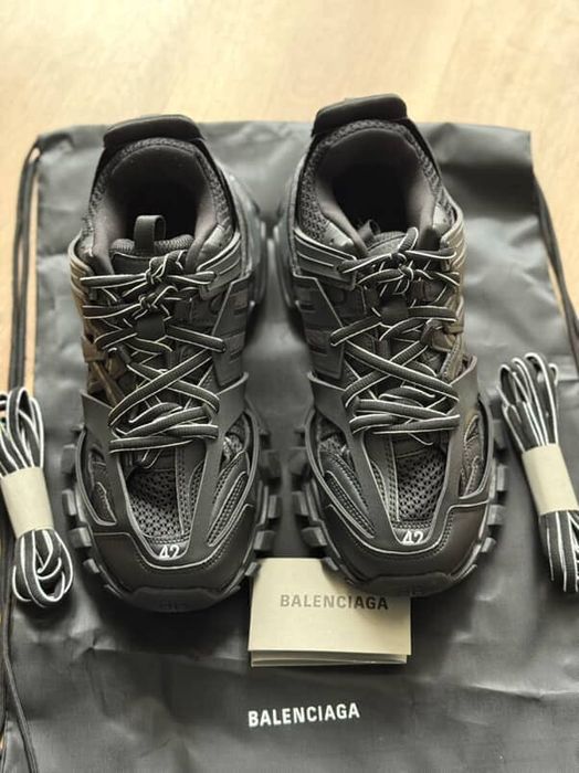 Balenciaga Track 1 Black