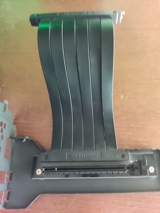 Riser marca PHANTEKS