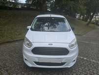 Ford Transit Courier 2015